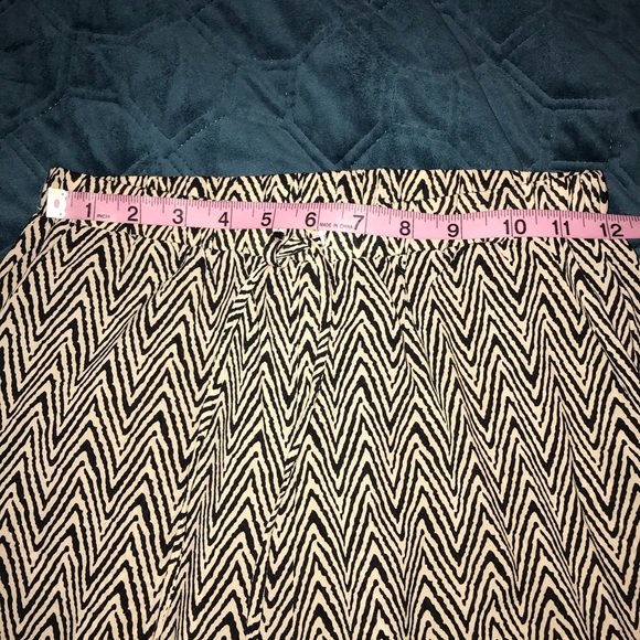 Maude Pants - Picture 6 of 11